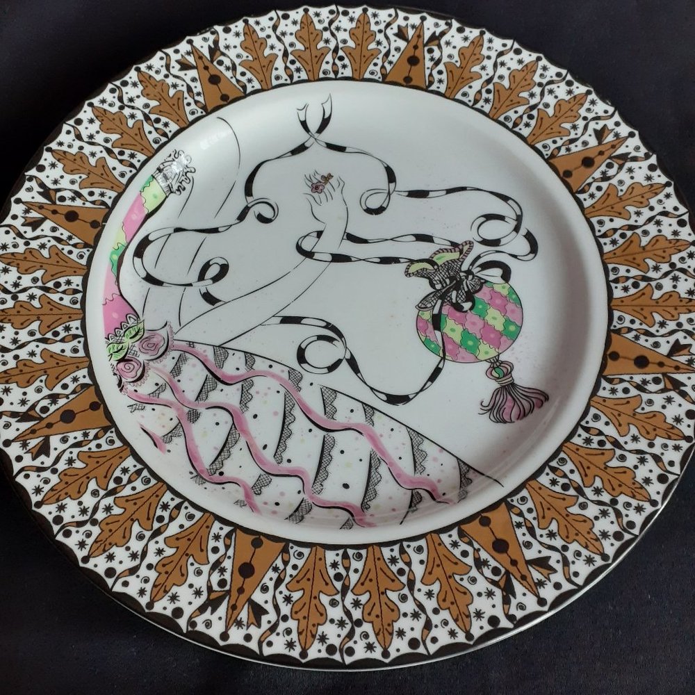 Bloomingdale's Limited Edition Collectible Plate